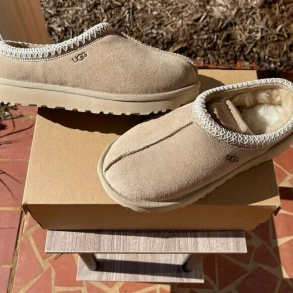 UGG Tazz Sand Suede Slippers - Picture 6 of 11